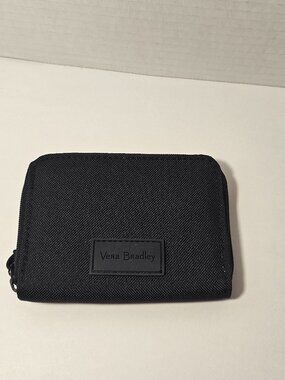 NWT Vera Bradley RFID Small Zip-Around Wallet Black Lighten Up Compact Flowers